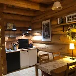 Chaty Swierkowe Wzgorze